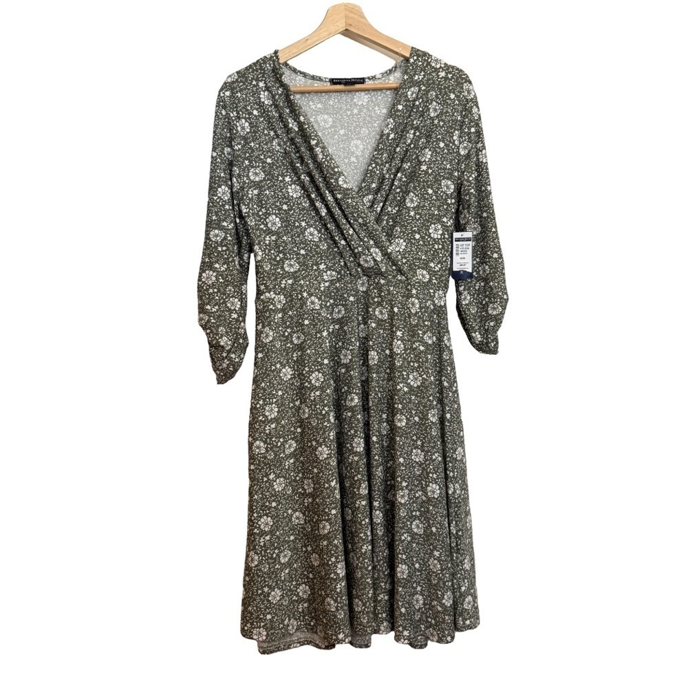 BEECHERS BROOK New York women’s sage green floral 3/4 sleeve midi bohemian dress